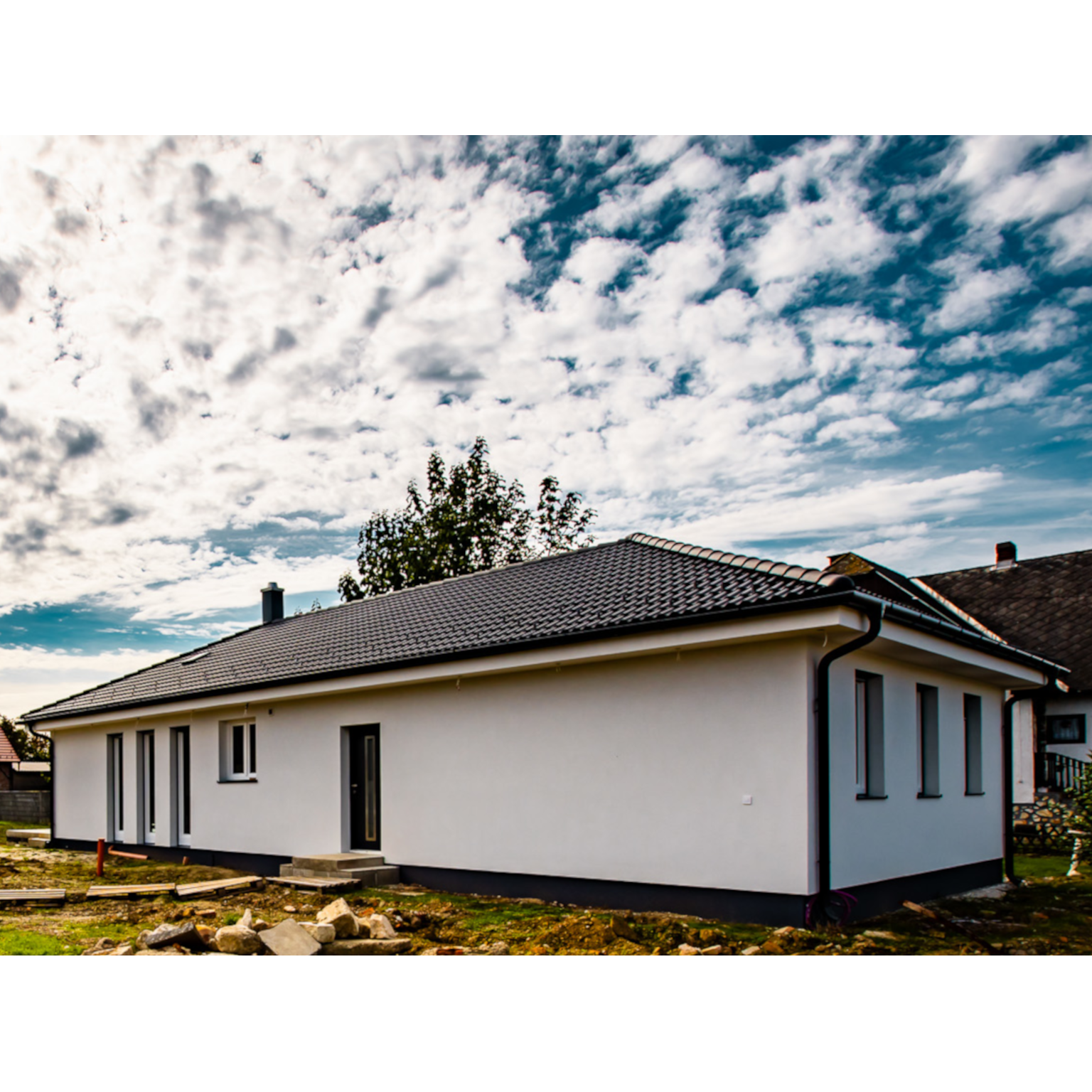 BTFEKHU20 családi ház nettó: 112,7 m²