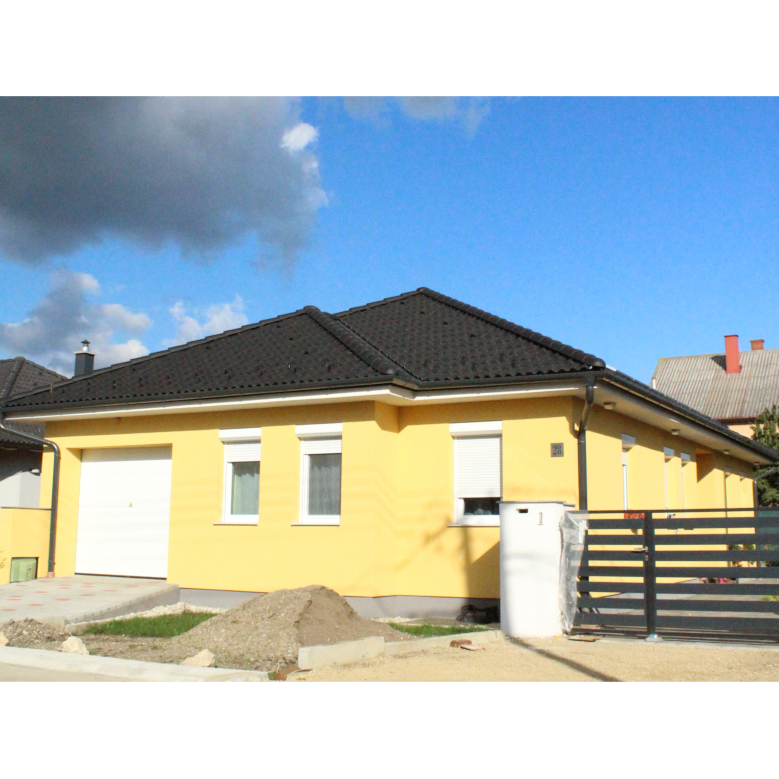 VFKPSU17521 családi ház nettó: 106,2 m²